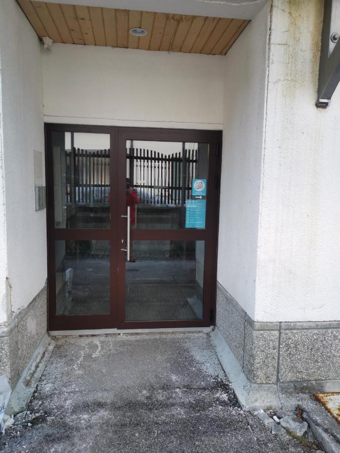 Apartma Snezko كْرانْيِسكا غورا المظهر الخارجي الصورة